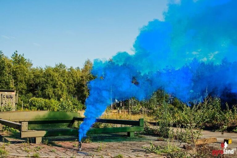 battlesmoke-38-mit-reisszuender-80s-blau