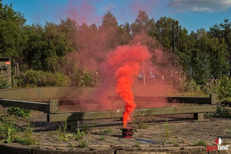hypersmoke-mit-reisszuender-300s-rot
